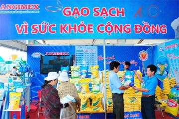 angimex gioi thieu san pham gao sach tai hoi cho hang viet nam chat luong cao 2014 tai tp  ho chi minh