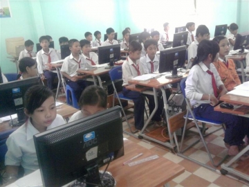 angimex khao sat hieu qua tai tro may tinh nam 2010 va bat dau chuan bi cho dot tai tro tiep theo