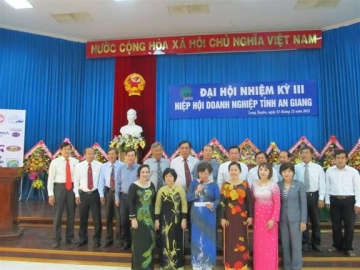 angimex  tong giam doc dac cu pho chu tich hiep hoi doanh nghiep tinh an giang