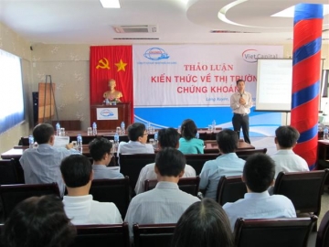 co dong  ?? la cbnv angimex  ?? da co buoi thao luan kien thuc ve thi truong chung khoan