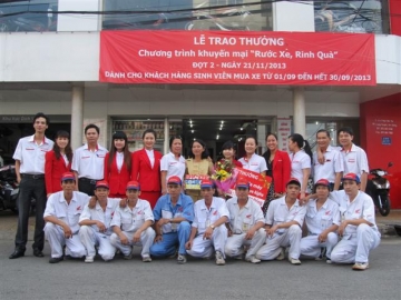 tai an giang duy nhat mot khach hang cua head angimex trung thuong xe trong chuong trinh khuyen mai  ??ruoc xe rinh qua ?? cua honda viet nam