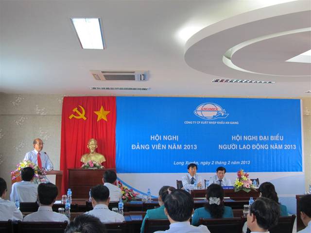 angimex to chuc thanh cong hoi nghi dai bieu nguoi lao dong va hoi nghi dang vien nam 2013