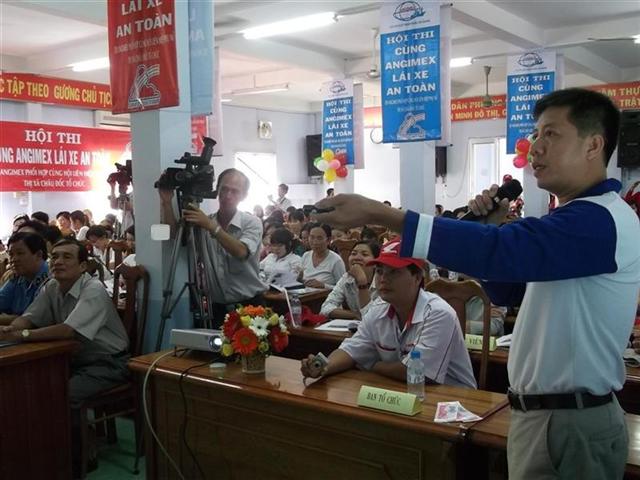 phu nu tx chau doc hao hung voi hoi thi  ??cung angimex lai xe an toan ??